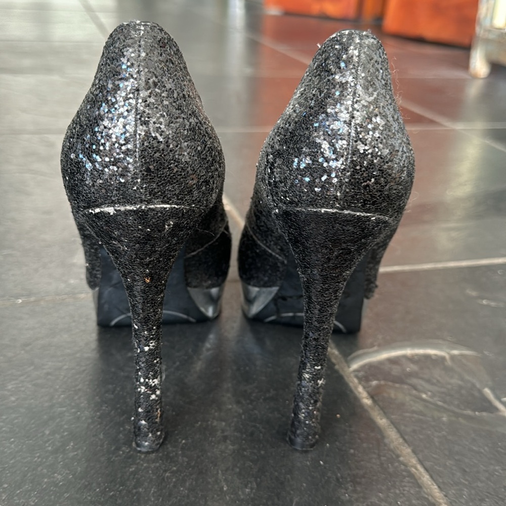 Joan and David platform heel sparkly shoes - Picture 5 of 5